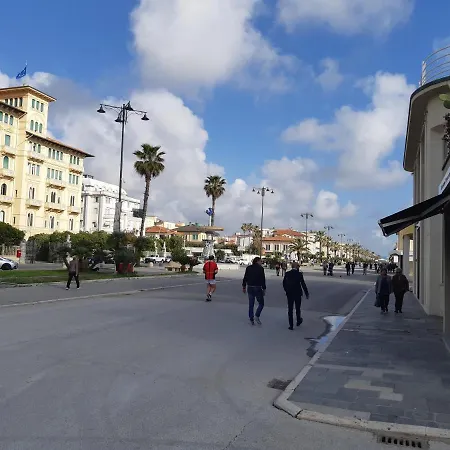 Sea House Apartment Viareggio